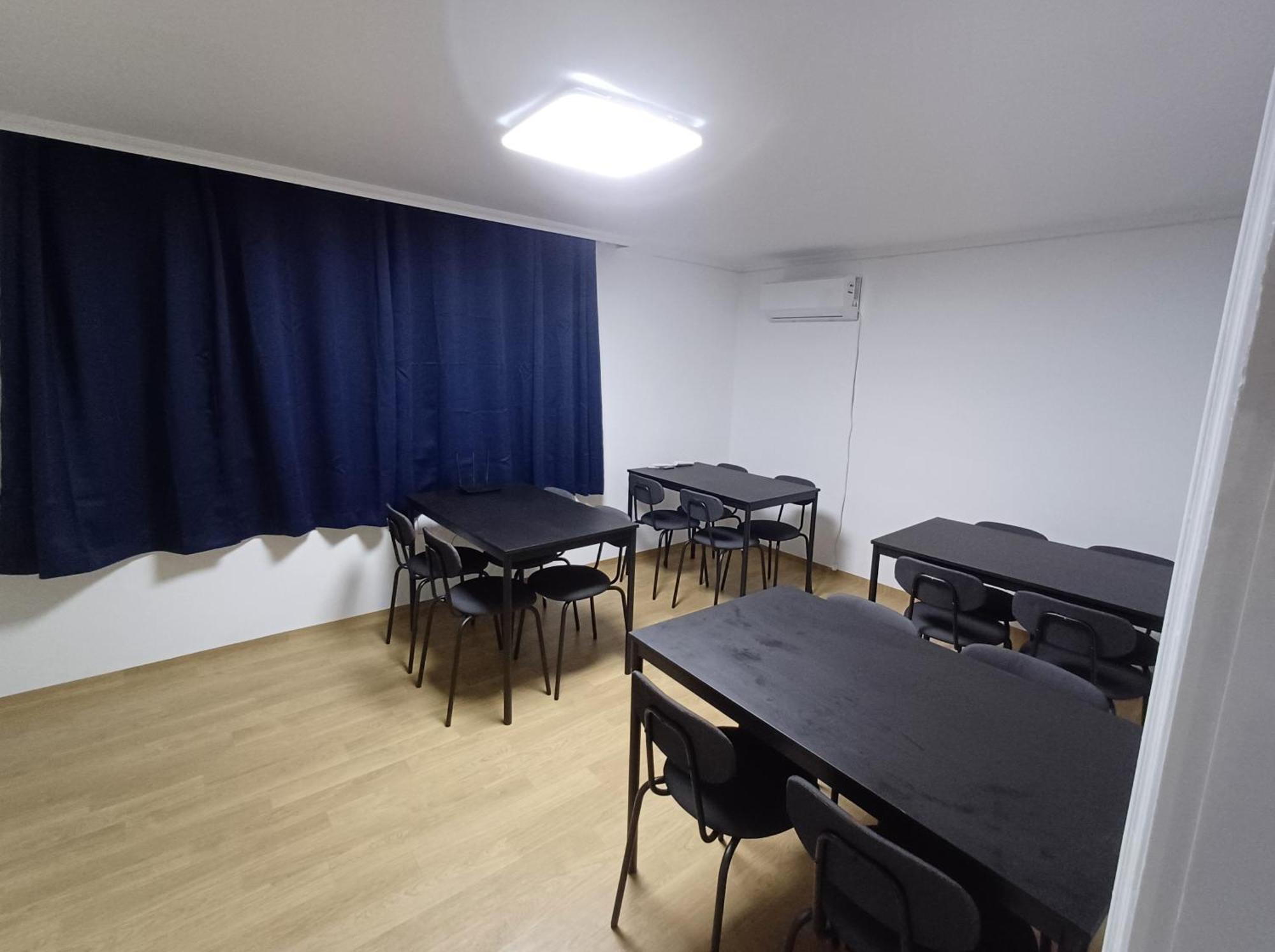 Ocean'S Guesthouse - Foreigners Only Seoul Exterior photo